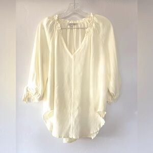 NWT Habitual Lightweight Butter Yellow Blouse